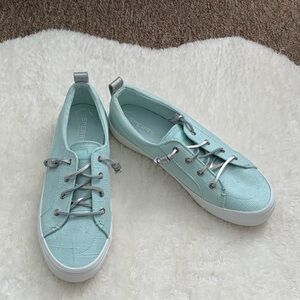 2252.Sperry tiffany blue sneakers